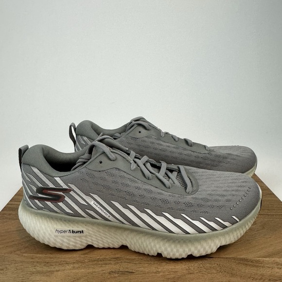 New NIB Mens Skechers Go Run‎ Maxroad 5 Gray Athletic Sneakers Shoes Size 11.5 M